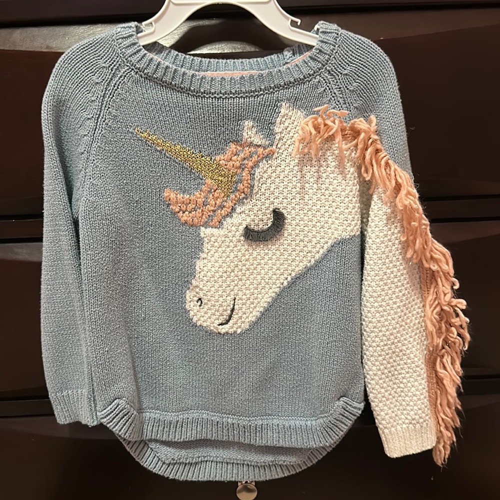 Unicorn 🦄 Sweater